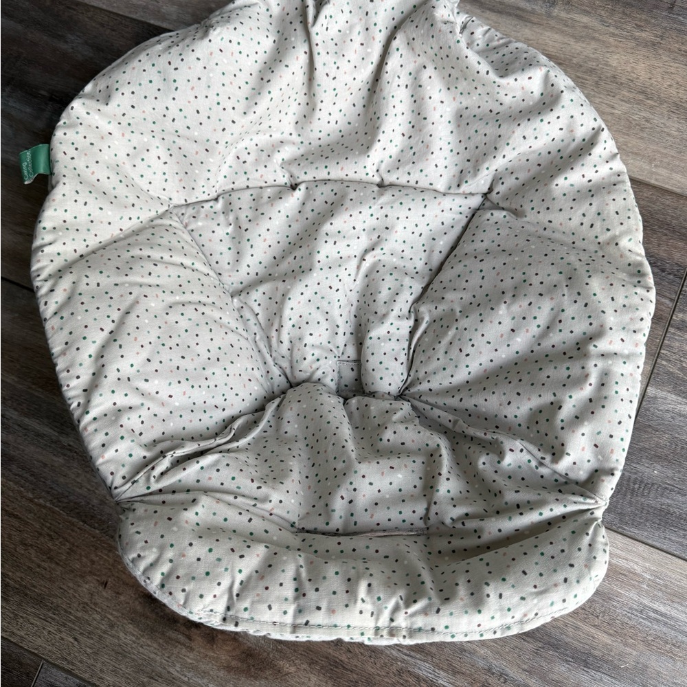Polka Dot Stokke Clikk high chair cushion
